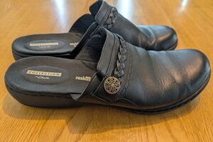 Clarks Leisa Carly Black Leather Womens Clog Style Size 9  So Comfy!!